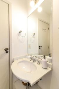 Amplo Apto no Coração do Leblon