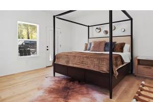 Spacious New Waco Retreat in a Prime Location