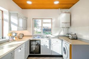 4 Bed in Bath oc-bhr4