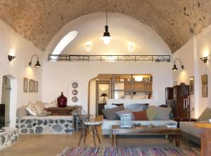 AFOURA HOUSES by K&K