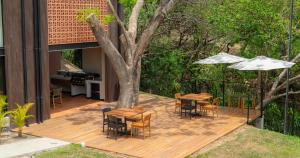 BEE Suites Santa Ana - San Jose