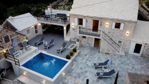 Authentic Dalmatian stone villa