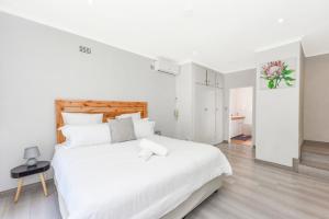 Sandton 4BR Executive Home Office Pool Backup Power