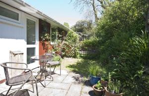 1 Bed in Caswell oc-hh372