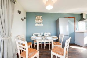 3 Bed in Eccles Beach oc-852