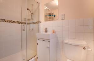 4 Bed in Beadnell oc-gd1697