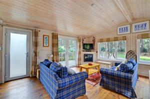 2 Bed in Weybourne oc-1628