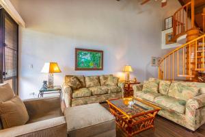 Kamaole Sands #10-404 Great Location Ocean view, AC, Fitness Center