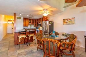 Kamaole Sands #10-404 Great Location Ocean view, AC, Fitness Center
