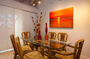 Maui Kamaole #A-201 Ocean view, AC Throughout, Wifi, Across Kamaole Bch III
