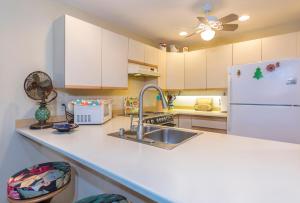 Maui Kamaole B-206 AC Tropical Garden View, Full AC, Across Kamaole Bch III