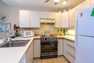 Maui Kamaole B-206 AC Tropical Garden View, Full AC, Across Kamaole Bch III