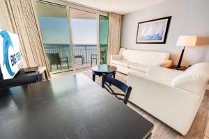 Romantic Honey Moon Suite, Direct Oceanfront,Pools