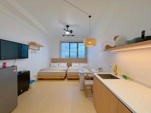 Skytrees Bukit Indah by HCK Dualkey-Unit 2Pax 4Pax