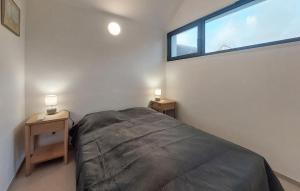 3 Bedroom Cozy Home In Meschers-Sur-Gironde