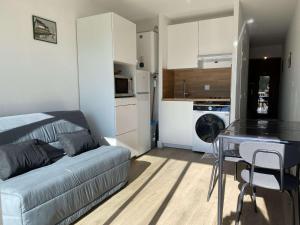 Agréable appartement climatisé avec vue sur parc - FR-1-553-334