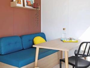 Mobil home avec terrasse - 4 pers. - API-1-52-1975
