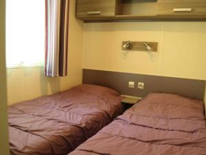 Mobil-home spacieux 8 personnes à Montblanc - API-1-52-1214