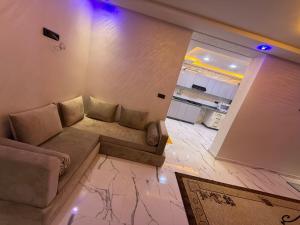 ZAKAYA RENT Location