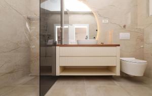 Awesome Home In Policnik