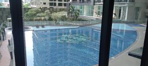 Knightsbridge Residences with Free Pool, Sauna, Fast WiFi, Gym and Kitchen