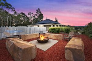 Brokenback Vineyard Cottage