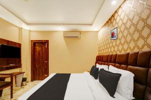 Super Townhouse OAK The Dev Regency