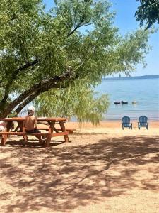 Quiet Lake Buchanan Getaway Surrounded by Scenic Hill Country Beauty in Texas