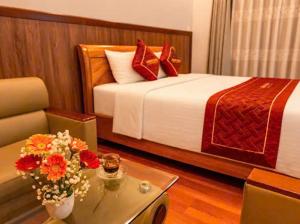 Balcony Standard Room - Châu Giang Hotel C107