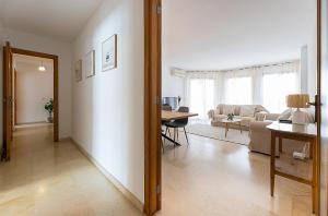 New Brisa Marina, apartment right on the beach