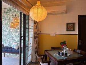 3BHK Apartment Bright & Spacious in Vasant Kunj