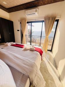Lifeline Villas - Valley Mirage Luxurious Infinity Pool Villa Overlooking Valley