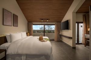 Rana Villa - Riveside Escape Walking Old Town