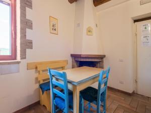 Quiet holiday home in Sellano with swimming pool a few kilometers from Rasiglia