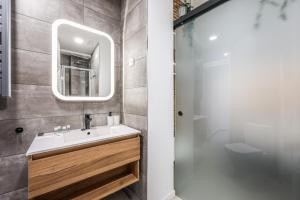 Stylish Flat Near Plaza Mayor & La Latina