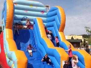 Camping 3 étoiles - Piscine - ccbfcdd