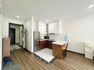 Hanoi Home 7 - A spacious, bright one-bedroom apartment