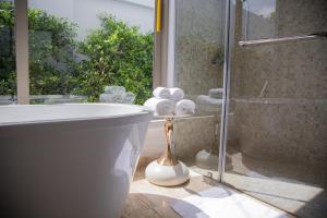 NEW Villa at Botanica Foresta D19