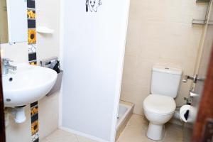 Urban Oasis Stylish Downtown Apartment