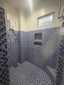 Lucenas B&B near Maravilla White Sand Beach
