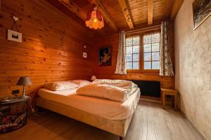Chalet facing Mont Blanc calm and comfort