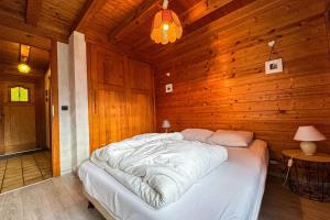 Chalet facing Mont Blanc calm and comfort