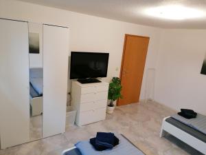 bookandstay24 com Babenhausen Apartment mit 2 Betten und Küche