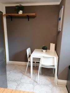 bookandstay24 com Babenhausen Apartment mit 2 Betten und Küche