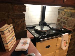 Scar Bridge Cottage 3 bedrooms sleeps 6