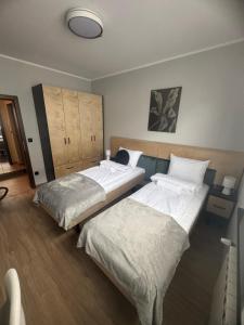 Apartament Leaf and Stone by LookAp