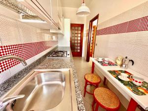 TRILO ANTONIO ampio appartamento in centro a Numana