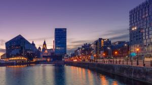 Finest Retreats - The Houseboat, Liverpool Marina