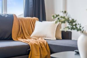 #128 Stylish Coleshill Retreat - Near NEC & Airport -10 mins to Kingsbury Water Park - Sleeps 9 - "Perfect for contractors and Families - Free Parking"