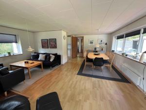 Newly Renovated Holiday Home With Outdoor Spa